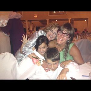 Meet your Posher, Candace